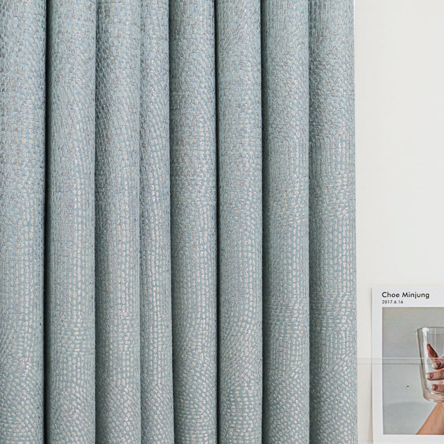 Silk patterns